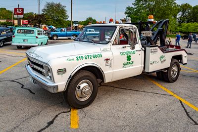 1968 Chevrolet C30 Tow Truck 