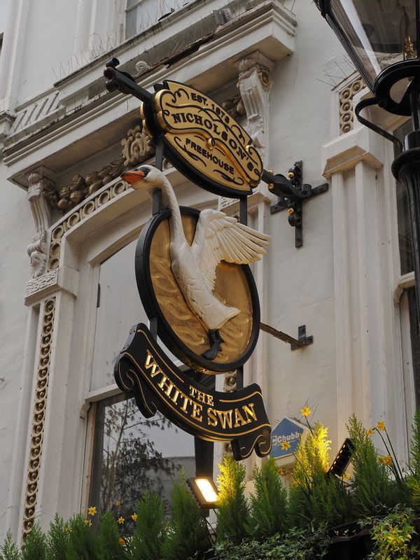 The White Swan free house in Covent Garden