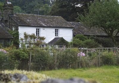 A Lakes cottage