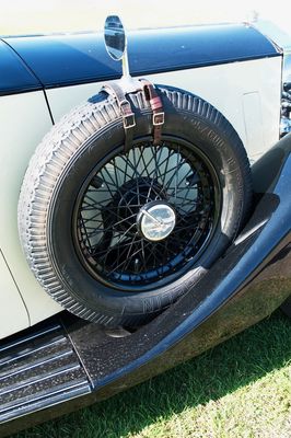 Rolls Royce - spare wheel and back mirror
