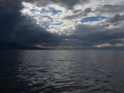 Weather at 4.15 pm in October above Lake Geneva