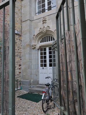 Vieux Vitré - great masonry work