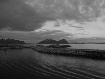 Svolvr Harbour BW