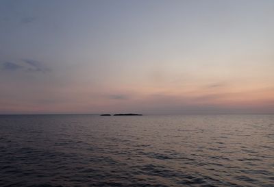Towards Skjervy at 11 pm