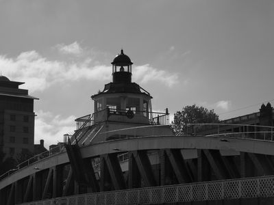 Swing Bridge with lighthouse BW