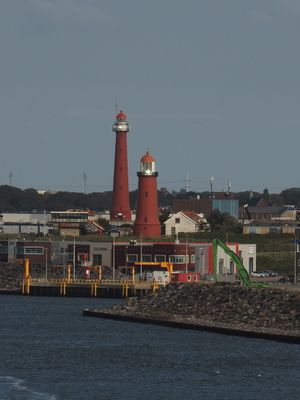 IJmuiden lighthouses