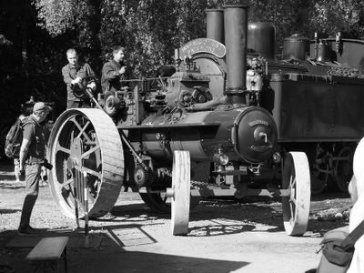 John Fowler steam tractor BW