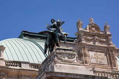 IMG_7080_11.jpg