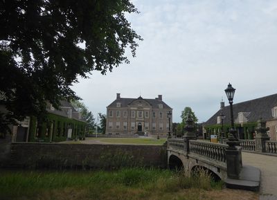 Wandeling vanuit Ommen via Kasteel Eerde en Archemerberg 18 juni 2023