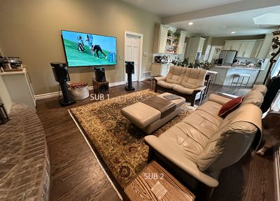 Family_Room_2285_SUBs_1000p.jpg