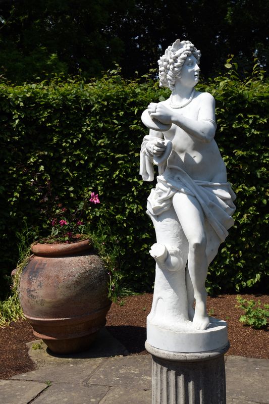 In Sissinghurst Castle Garden