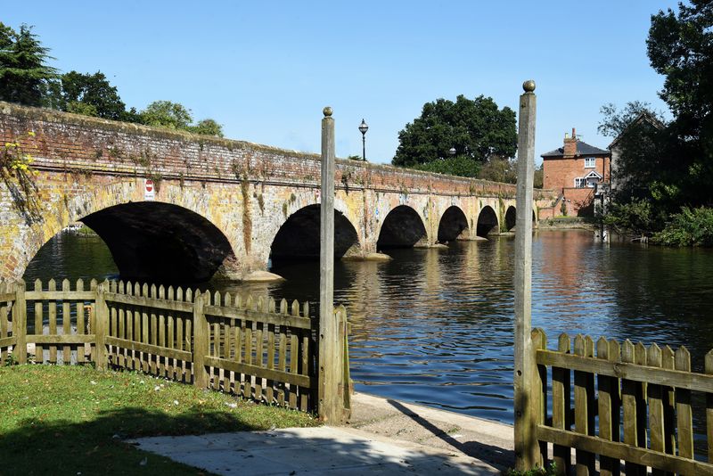 Stratford-upon-Avon, Foot Bridge.
