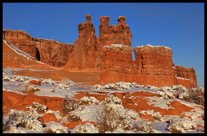 Three Gossips in Winter