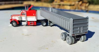 1979 Fruehauf Frameless Dump Trailer
