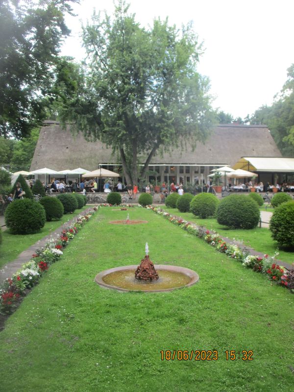 SOMMERKONZERT IM ENGLISCHEN GARTEN - BERLIN-TIERGARTEN:18/06/2023  IMG_4384.JPG