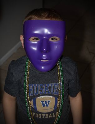 UW purple