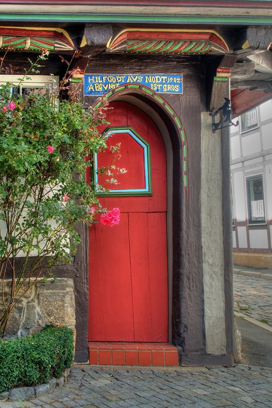 Red Door. with a Message