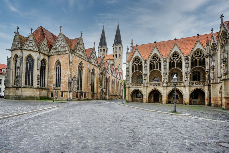 Martini Church and Old City Hall