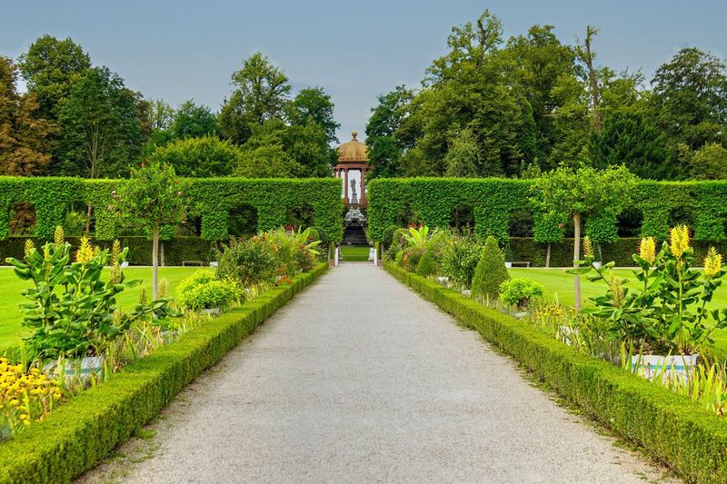 Palace Gardens