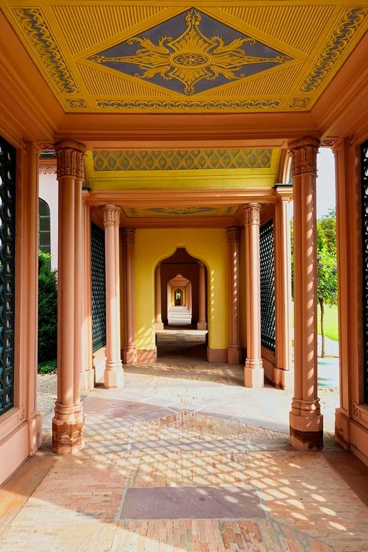 Mosque Arcade