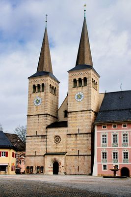 Castle Square and Stiftskirche (Collegiate Church)