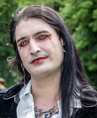 037_S_P_R5_12350.jpg