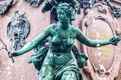 105_S_P_R5_12210.jpg