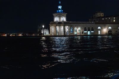 010_P_R6_20533-Enhanced-NR.jpg