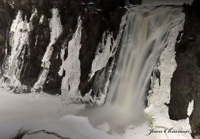 ( Parc de la Chute-Montmorency ) Montmorency Falls ( 272 feet )
