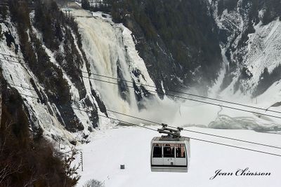 ( Parc de la Chute-Montmorency ) Montmorency Falls ( 272 feet )