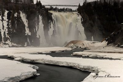 ( Parc de la Chute-Montmorency ) Montmorency Falls ( 272 feet )