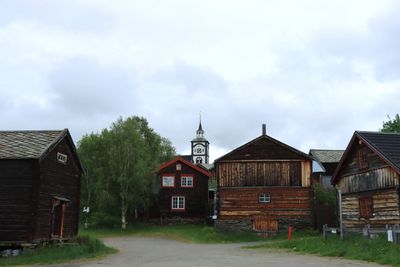 Rros