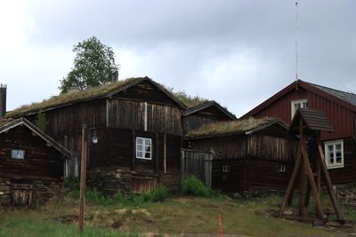 Rros