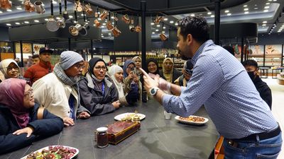 Salesman try to sell Saffron 