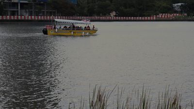 5-Boat.jpg