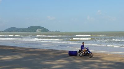 Tarik tong Biru