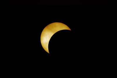 Eclipse at 51 minutes