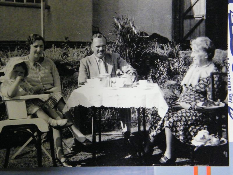 Noel Boyt & family