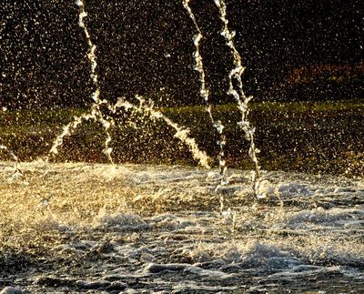 CASCADES, CHUTES, WATERFALLS