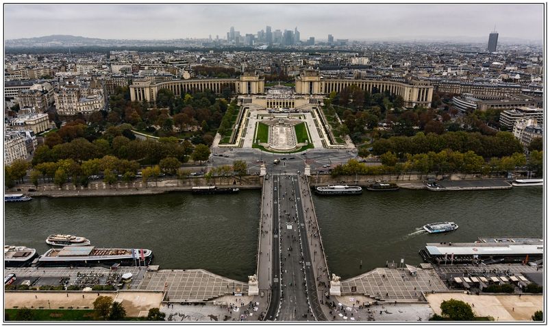 La tour Eiffel, Vue de Trocadero