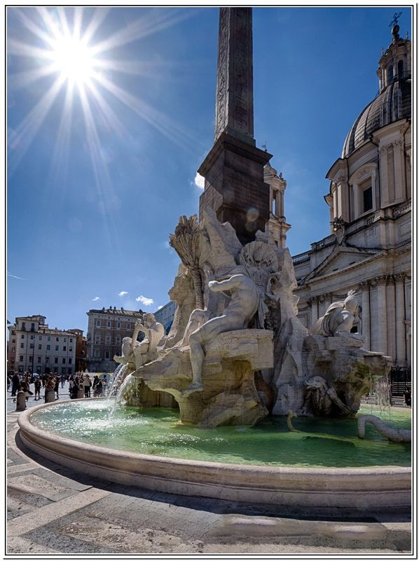 Fontaine des Quatre Fleuves, Piazza Navona 2