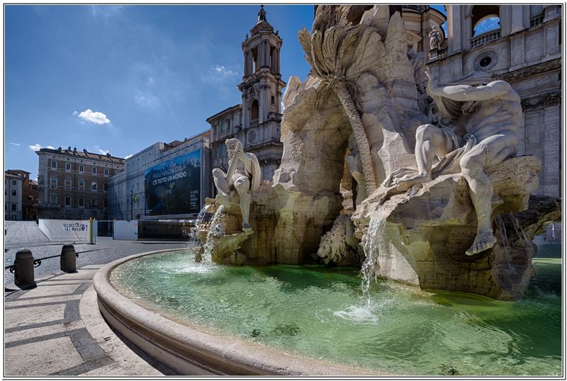 Fontaine des Quatre Fleuves, Piazza Navona 3