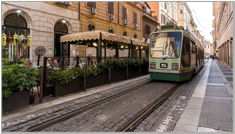 Restaurant typique  Rome 02