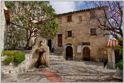 Eze 10.jpg