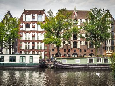 P8240037-2-001.jpg