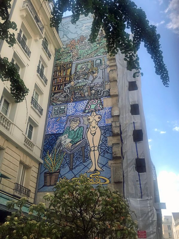 013 A Very French Mural.jpg