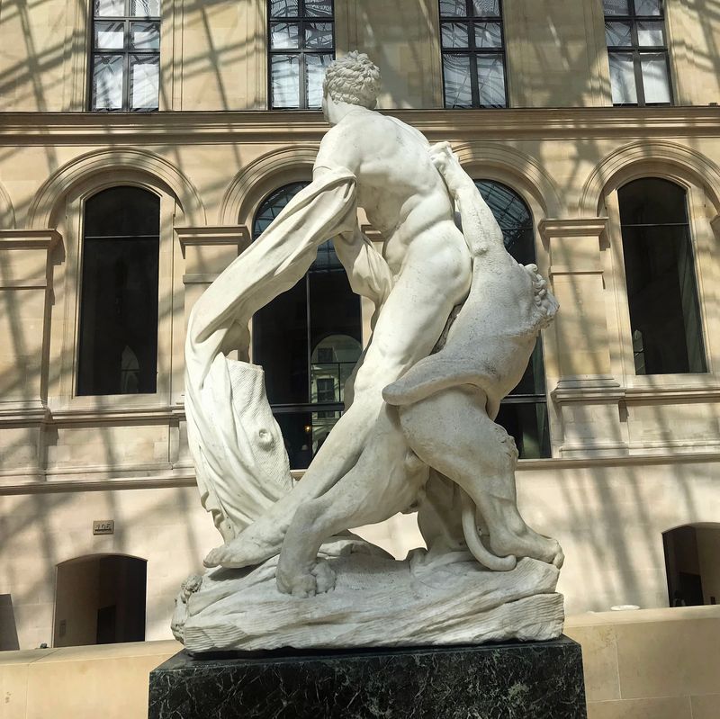 036 Garden Statuary from Palaces That No Longer Exist.jpg