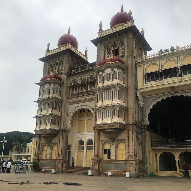87 The Far End of the Castle.jpg