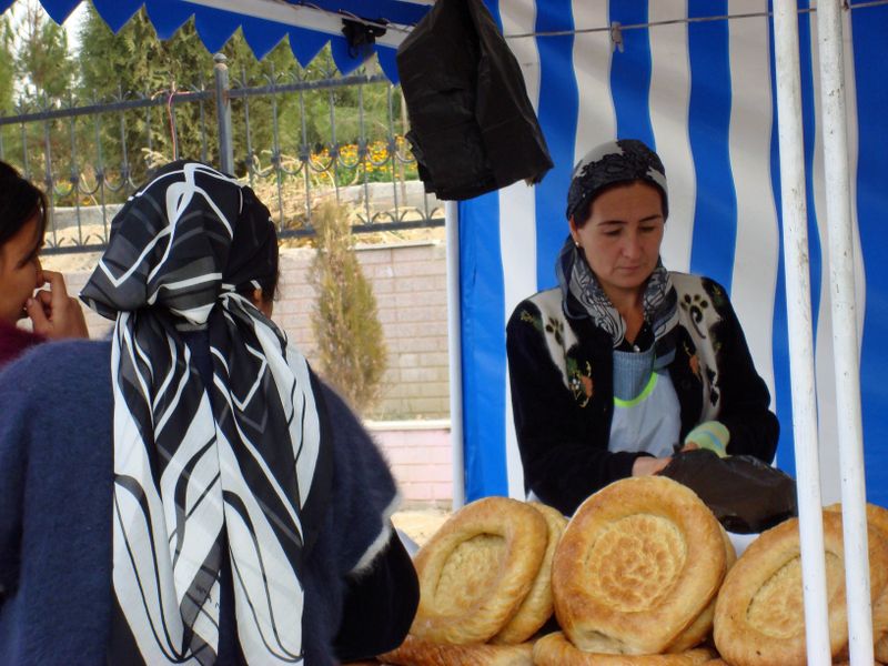 21 Bread for sale sm 11 06 07 129.jpg