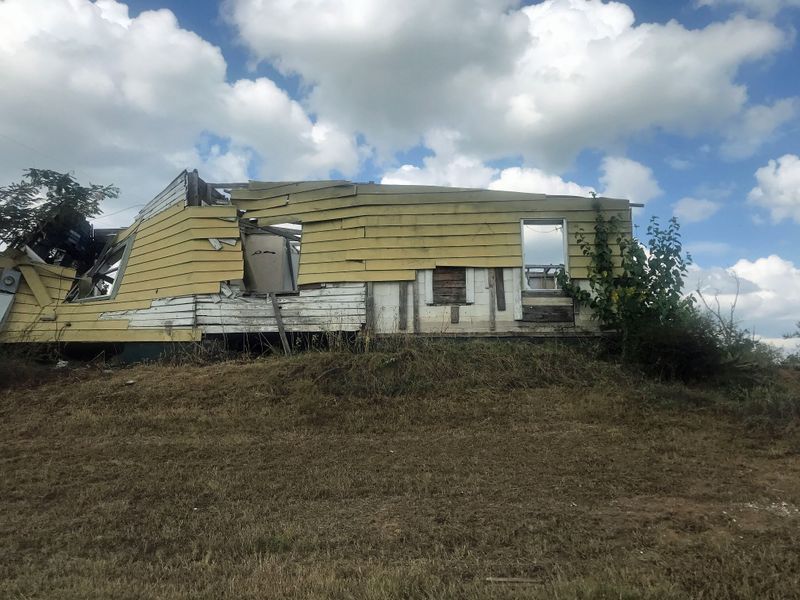 039 Lots of Tornado Damage.jpg